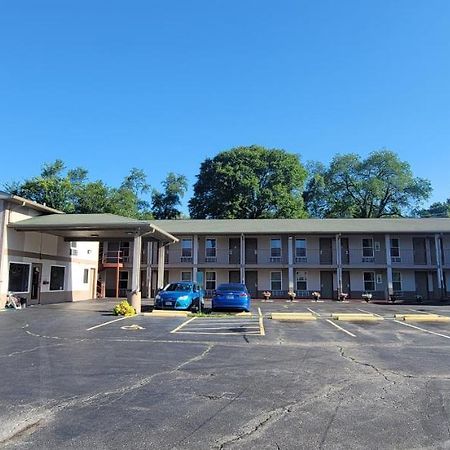 First Western Inn Caseyville 외부 사진