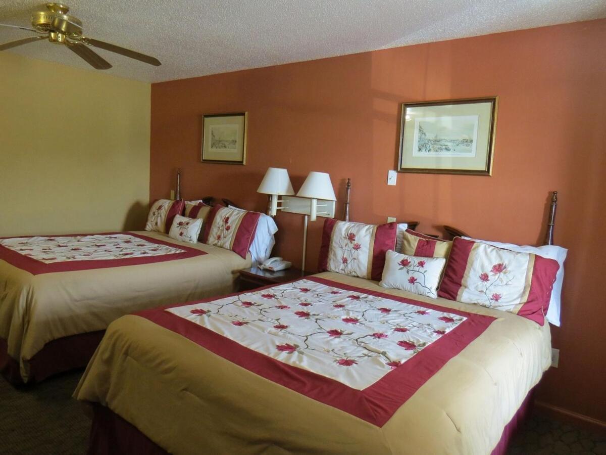 First Western Inn Caseyville 외부 사진
