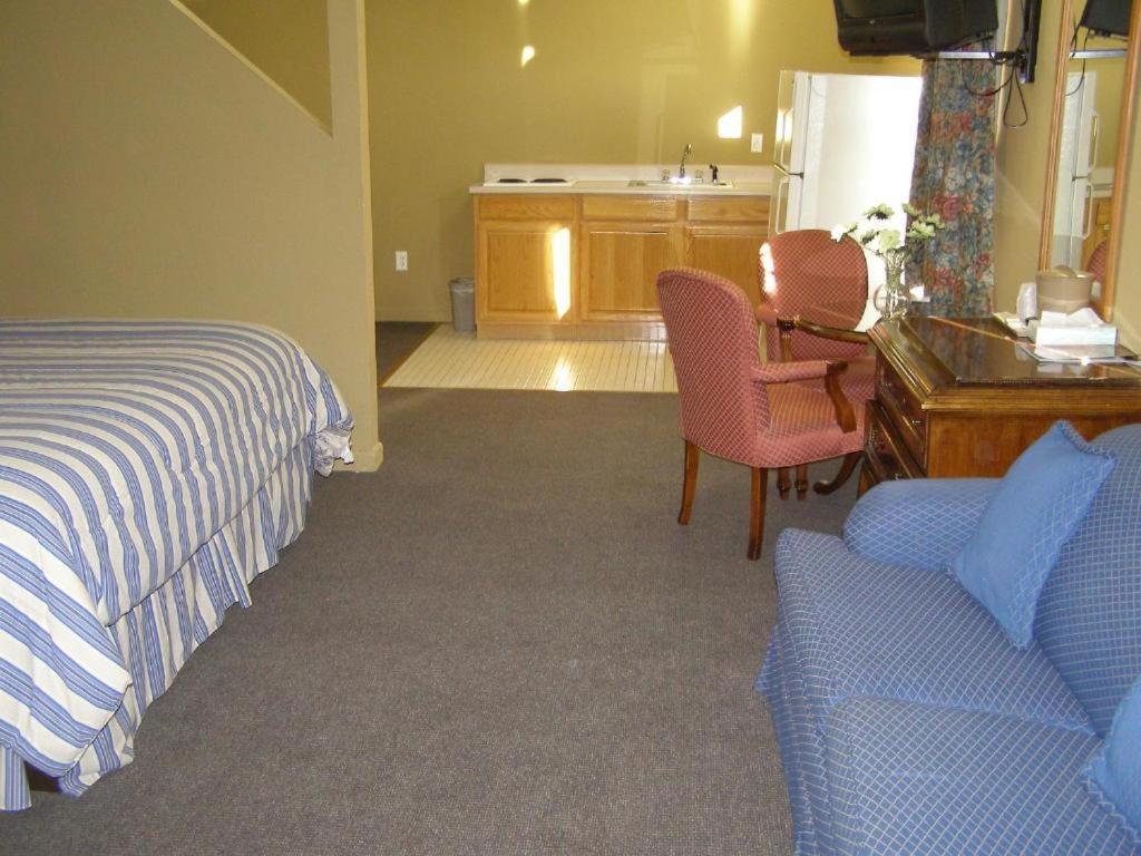 First Western Inn Caseyville 외부 사진